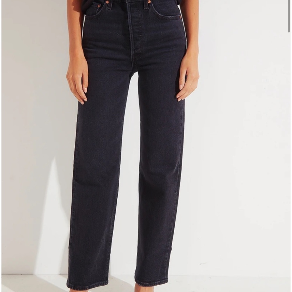 Levi’s Ribcage - Feelin’ Cagey Black Denim size 26